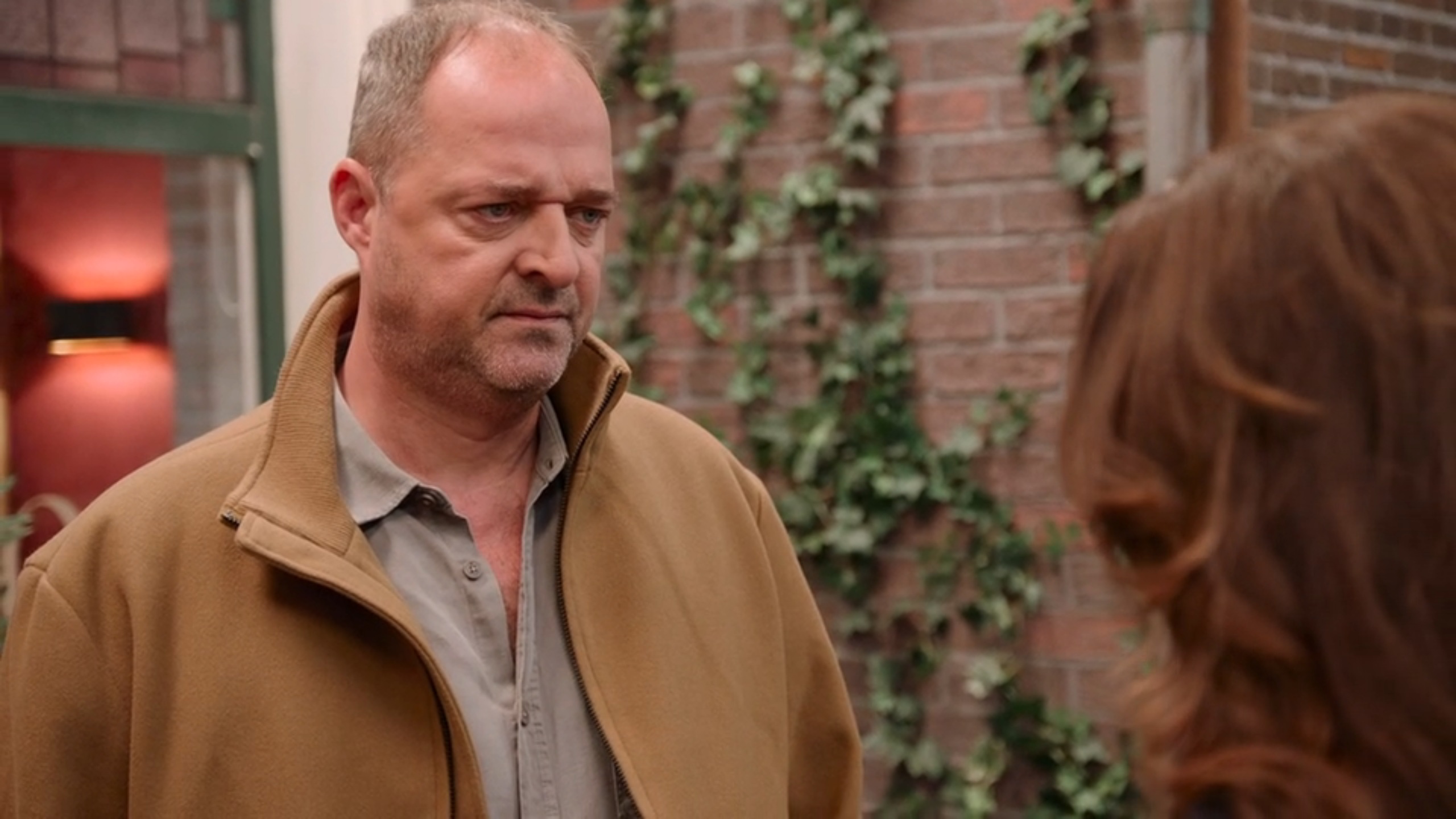 Luuk en Janine geloven niks van Haakons verhalen